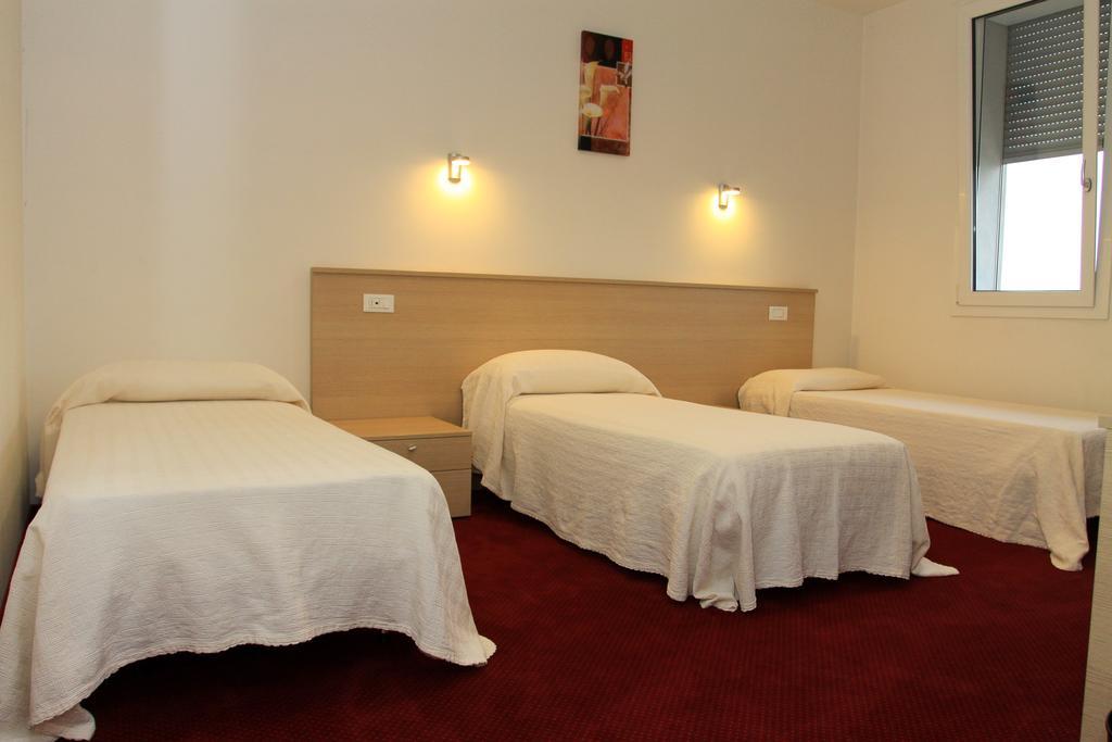Park Hotel Italia Tezze sul Brenta الغرفة الصورة