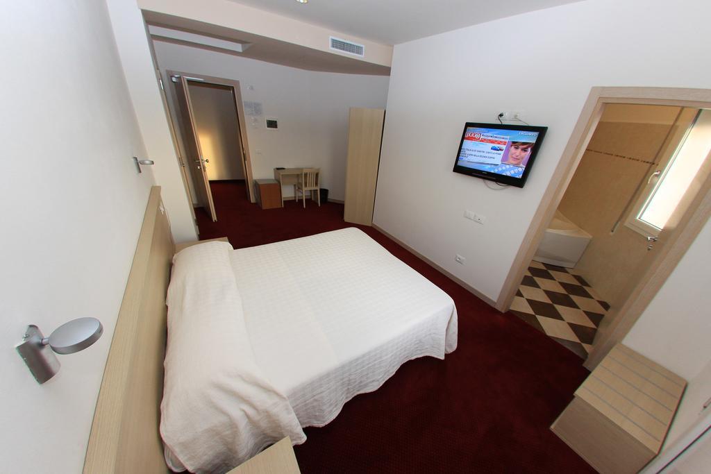 Park Hotel Italia Tezze sul Brenta الغرفة الصورة
